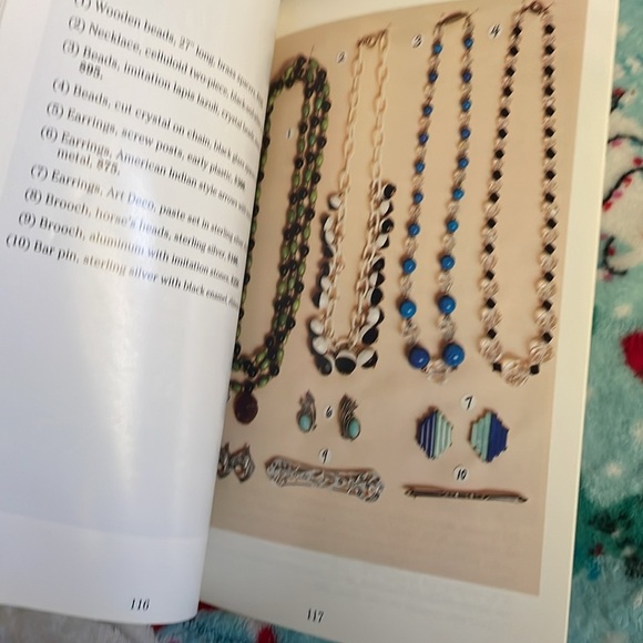 Collectible Costume Jewelry Guide Book - Picture 8 of 9